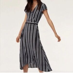 WILFRED FREE Sz M Aritzia Jessa True Wrap Striped Lined Skirt Maxi Flowy Dress